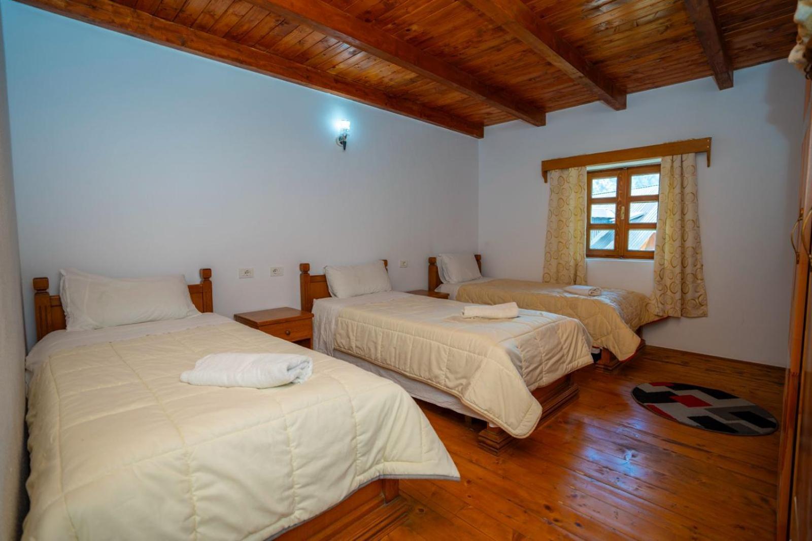 Bujtina Berishta Theth Hotel Kültér fotó