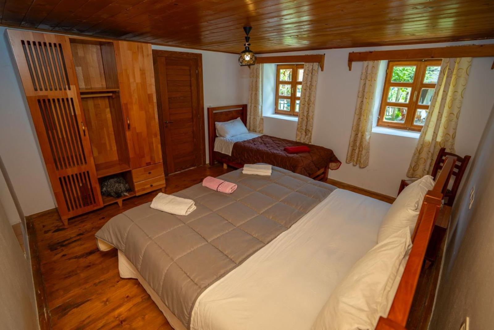Bujtina Berishta Theth Hotel Kültér fotó